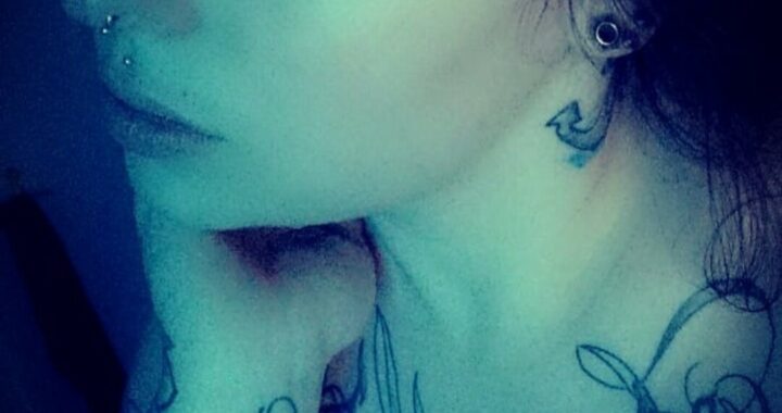 Porn Girl - SweetMinka aus 24xxx ich mag 69, Dirtytalk, Analsex, Sexspielzeuge, Tittenfick, Deepthroating (Hardcore Blasen), Face-Sitting, Eier lecken, Große Schwänze, Lesbische Spiele, Rollenspiele, Dreier , Doppelte Penetrationen, Nylon-Strapserotik, Doktor-Spiele, Maskenspiele, Wachs-Spiele, Devote Rollen, Spanking, Rasur, Versklavung passiv, Vorführung, OP-Simulation, Partnererziehung