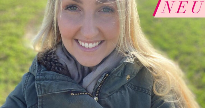 Porn Girl - LinaBelle aus 10xxx Berlin ich mag 69, Girlfriendsex, Dirtytalk, Zeigen in der Öffentlichkeit, Sexspielzeuge, Tittenfick, Eier lecken, Creampie, Große Schwänze, Rollenspiele, Nylon-Strapserotik, High-Heels, Fuß-Fetisch, Lack,Leder, Latex, Rasur