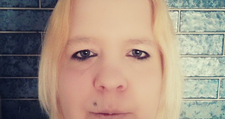 Porn Girl - Blackangel28 aus 27xxx Delmenhorst ich mag 69, Dirtytalk, Analsex, Zungen-Analsex aktiv, Anal-Dehnungen aktiv, Ass to Mouth, Zeigen in der Öffentlichkeit, Sexspielzeuge, Gegenstände einführen, Tittenfick, Deepthroating (Hardcore Blasen), Face-Sitting, Eier lecken, Große Schwänze, Lesbische Spiele, Rollenspiele, Dreier , Doppelte Penetrationen, Gruppensex , Sex-Parties, High-Heels, Lack,Leder, Latex, Doktor-Spiele, Natursekt aktiv, Maskenspiele, Wachs-Spiele, Entführungsspiele, Devote Rollen, Dominante Rollen, Nadeln, Versklavung aktiv , Verhöre, Vorführung, Fisting, Trampling