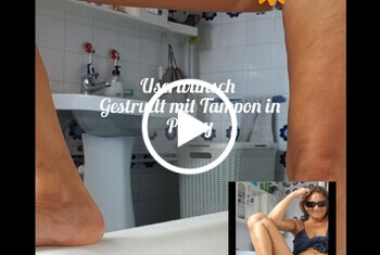 Userwunsch. Gestrullt mit Tampon in Pussy - Tampon, Solo Frau, solo, Reife Frauen, Pussy, Natursekt, Kategorien, Ich, geil, Gegenstände einführen, Frau, Brünett, behaart, ***Private-Porno-Videos