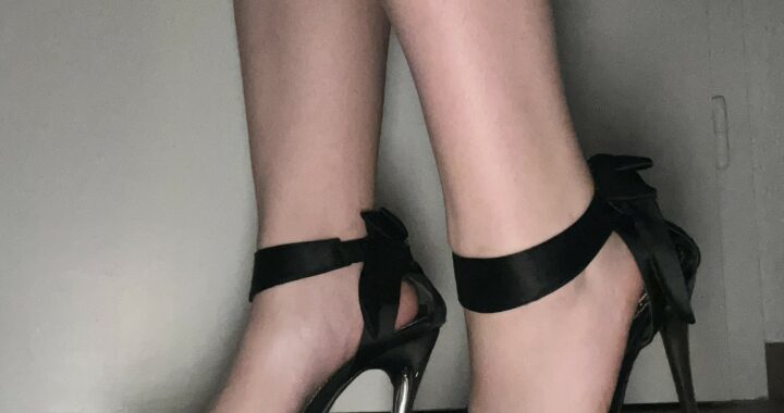 Porn Girl - Jazzy8 aus xxx ich mag 69, Girlfriendsex, Dirtytalk, Analsex, Sexspielzeuge, Tittenfick, Gesichtsbesamung, Face-Sitting, Eier lecken, Große Schwänze, Rollenspiele, Sex-Parties, Nylon-Strapserotik, High-Heels, Fuß-Fetisch, Doktor-Spiele, Entführungsspiele, Dominante Rollen, Rasur, Schulerziehung, Versklavung aktiv , Partnererziehung