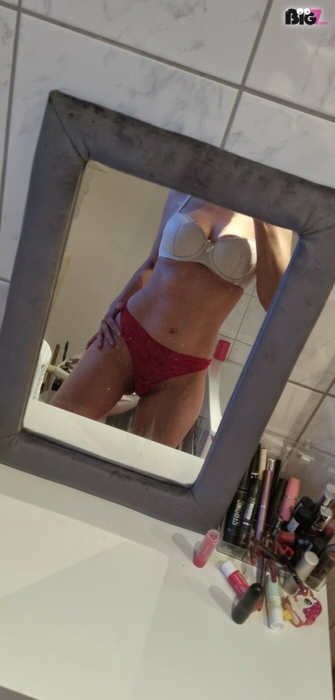 Ladymimi - Video, Sexuelle Orientierung, selbst, Sage, MP4, jung, Ich, Herz, Heiß, Haarfarbe, deutsch, Augenfarbe