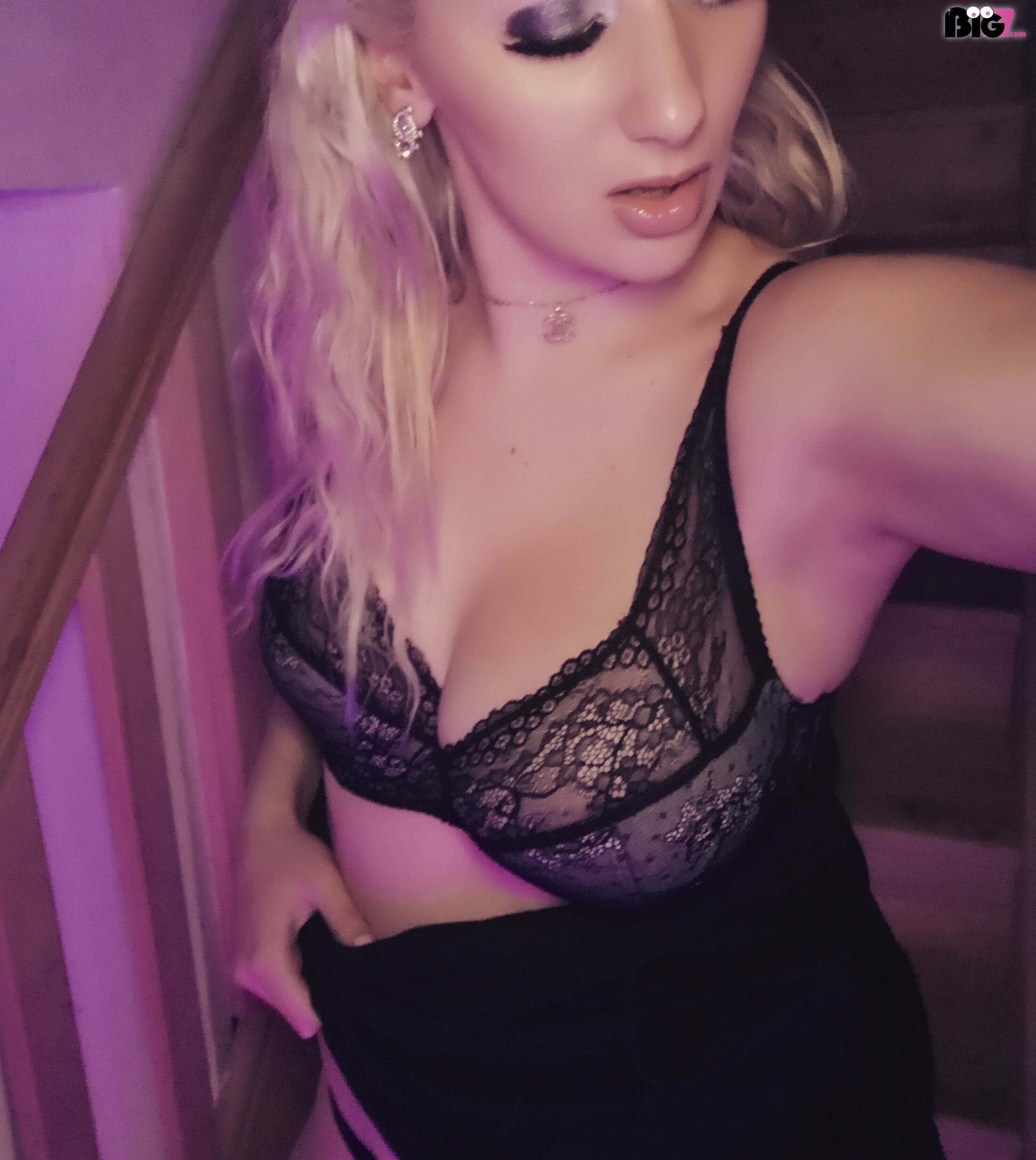 Hotamazone - Wachs-Spiele, Swingen, Sexspielzeuge, Rimming (Polecken), Rasur, Natursekt aktiv, Massenbesamung / Bukkake, Lesbische Spiele, Leder, Latex, Lack, High Heels, Gruppensex, Große Schwänze, grosse brueste, Girlfriendsex, Gesichtsbesamung, Gegenstände einführen, Fisting, Face-Sitting, Eier lecken, Dreier, DirtyTalk, Devote Rollen, Creampie, Analsex, 69