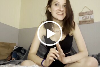 Das war zu krass für meine Pussy! Krasser Orgasmus nach der Schule! - Tag, Solo Frau, solo, schwarzhaarig, Pussy, Orgasmus, Natur, Nahaufnahme, Masturbieren, Kategorien, Ich, Geilheit, Frau, Fingern, Brüste, behaart, ab 18, ***Private-Porno-Videos