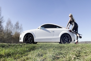 LATEX DIVA Spritz und fickgeil