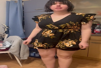 Franny probiert ihre neue Bestellung an Teil6