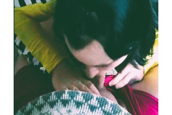 Liebevoll gierig … Raceoutfit Netzstrümpfe POV Facial