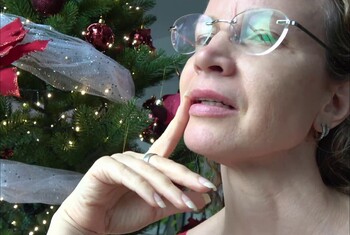 Schlecken unterm Weihnachtsbaum