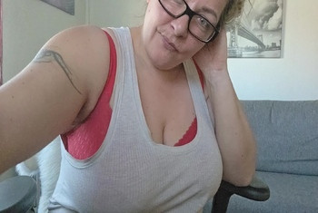 Big Tits Clap ASMR mit Countdown