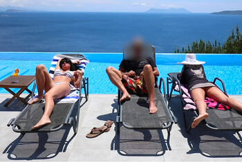 PUBLIK! Seine Frau bringt es nicht, so fickt er mich direkt am HOTELPO