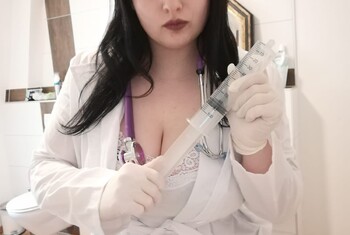 Sprechstunde bei Frau Dr. Lady Elisa