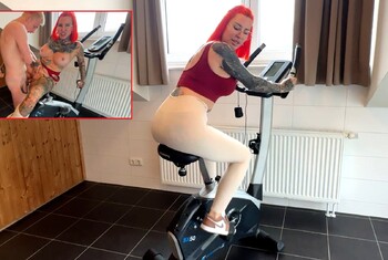 Schüchtern Fitnesstrainer 20j. zum Sex verführt! Dieses Training wird er so schnell nicht vergesse